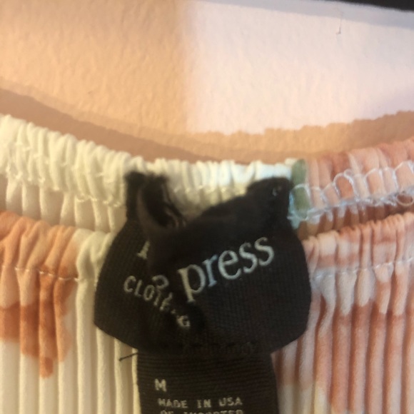 Floral Off the Shoulder Top - Picture 3 of 3